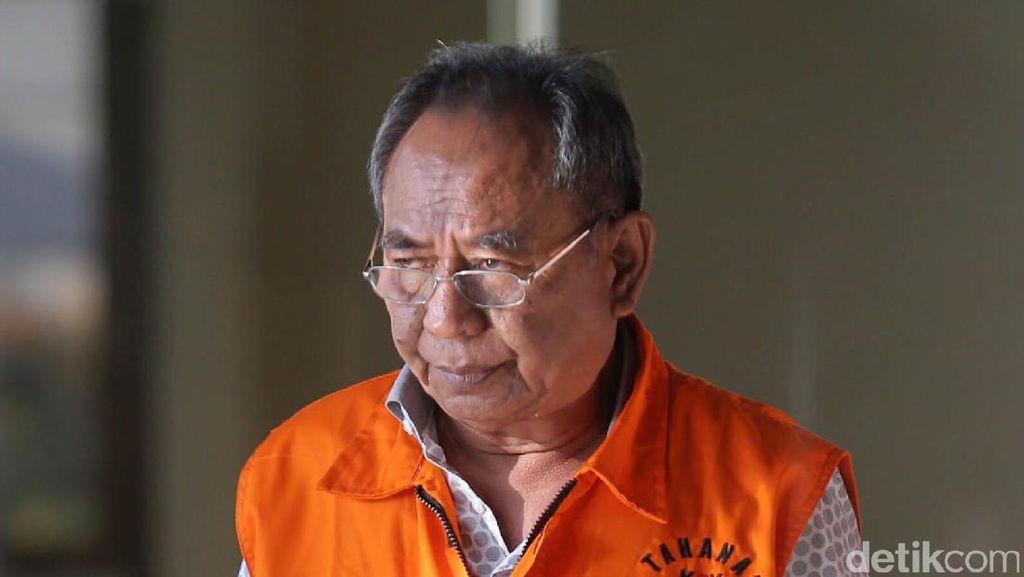 Pemeriksaan Lanjutan Charles Jones Mesang Pemeriksaan Lanjutan Charles Jones Mesang