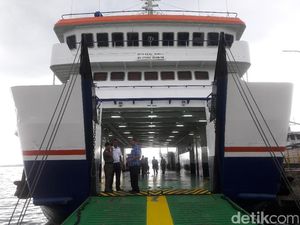 Kunjungi Wakatobi, Menhub Cek 3 Pelabuhan Kunjungi Wakatobi, Menhub Cek 3 Pelabuhan
