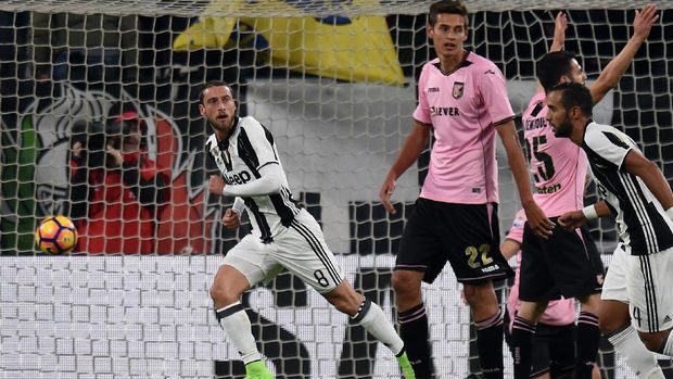Dybala Dua Gol, Juventus Gasak Palermo 4-1