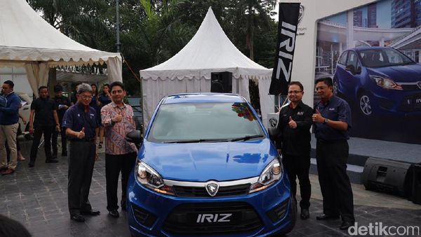 Proton Iriz Meluncur, Harganya Rp 175,25 Juta