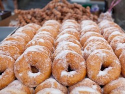 Bikin 5 Olahan Donat Enak dari Camilan hingga Minuman