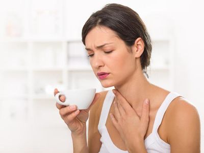 7 Cara Cegah Sakit Tenggorokan Berubah Jadi Flu dan Pilek