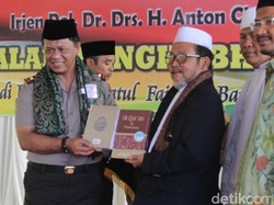 Polda Jabar Akan Berikan Kuota Bagi Santri yang Ingin Jadi Polisi