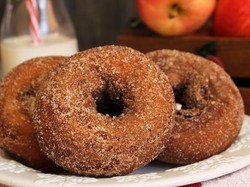 Nyamm! Manis Legit Donat Churros Isi Cokelat Leleh