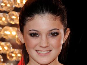 Foto-foto Kylie Jenner dengan Wajah yang Tidak Dikenali