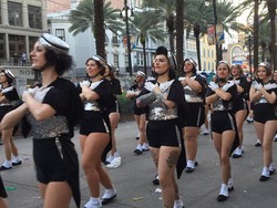 Mabuk Sampai Bugil, Festival di Amerika Ini Khusus Orang Dewasa