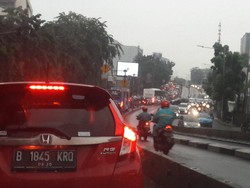 Anies Baswedan Komentari Peringkat Macet Jakarta yang Turun Lagi