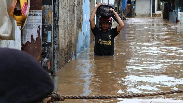Banjir Rendam Cipinang Melayu