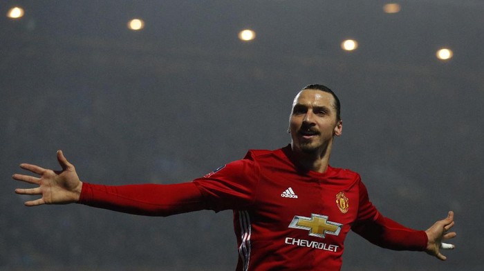 Peluang Ibrahimovic Tambah Koleksi Trofi