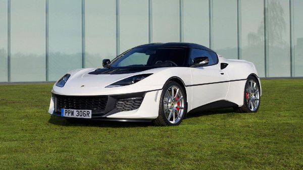 Lotus Evora ala James Bond