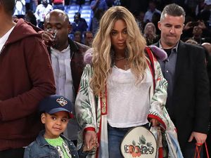 Koleksi Baju Ratusan Juta Rupiah Blue Ivy, Putri Beyonce di Usia 5 Tahun