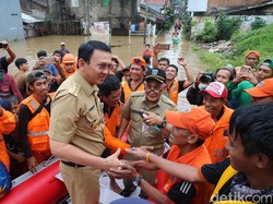 Ahok: Banjir Tinggal 80 Titik, Rata-rata 3 Jam Surut