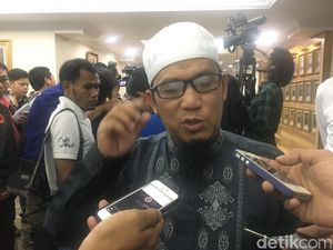 Ijtimak Ulama IV Digelar Bahas Situasi Politik Ijtimak Ulama IV Digelar Bahas Situasi Politik