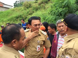 Ahok Sebut Normalisasi Sungai Terhambat karena Rusun Belum Siap