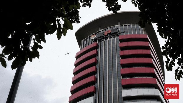 Gedung Merah Putih, Komisi Pemberantasan Korupsi (KPK). Gedung 16 lantai yang di dominasi warna merah putih, telah kokoh berdiri di tepi Jalan HR Rasuna Said Kav C-22, Kuningan, Jakarta Selatan. CNN Indonesia/Andry Novelino