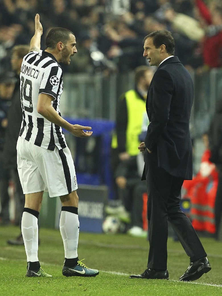 Cekcok Dengan Allegri Bonucci Didenda Juve