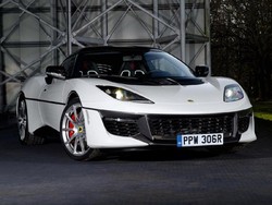 Lotus Bikin Evora ala James Bond