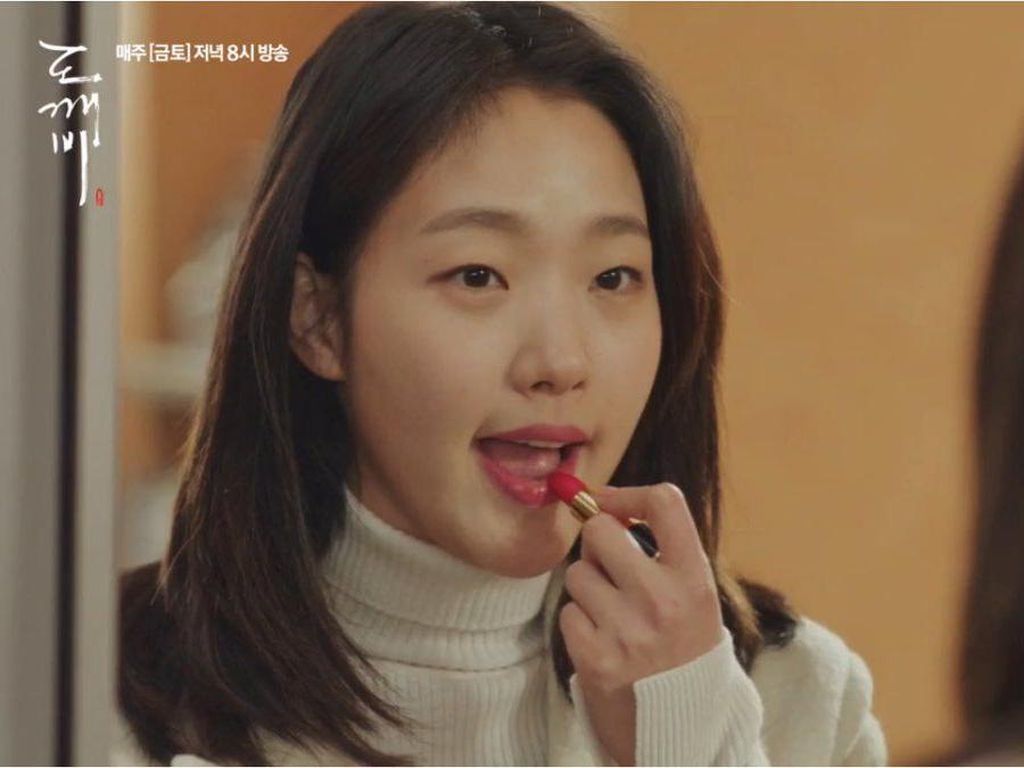 Korean Style: Makeup yang Dipakai Kim Go Eun di Serial Goblin