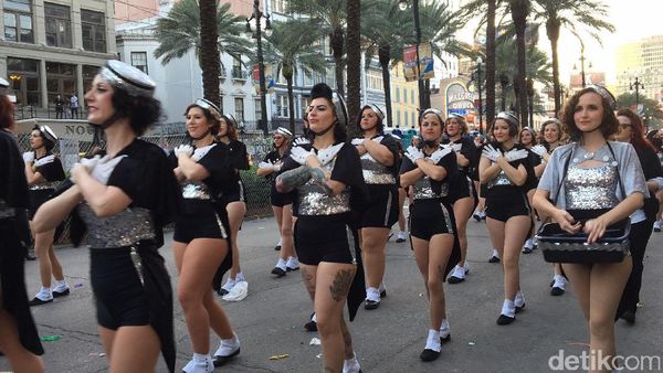 Pesta Mardi Gras di New Orleans, dari Mabuk Sampai Bugil