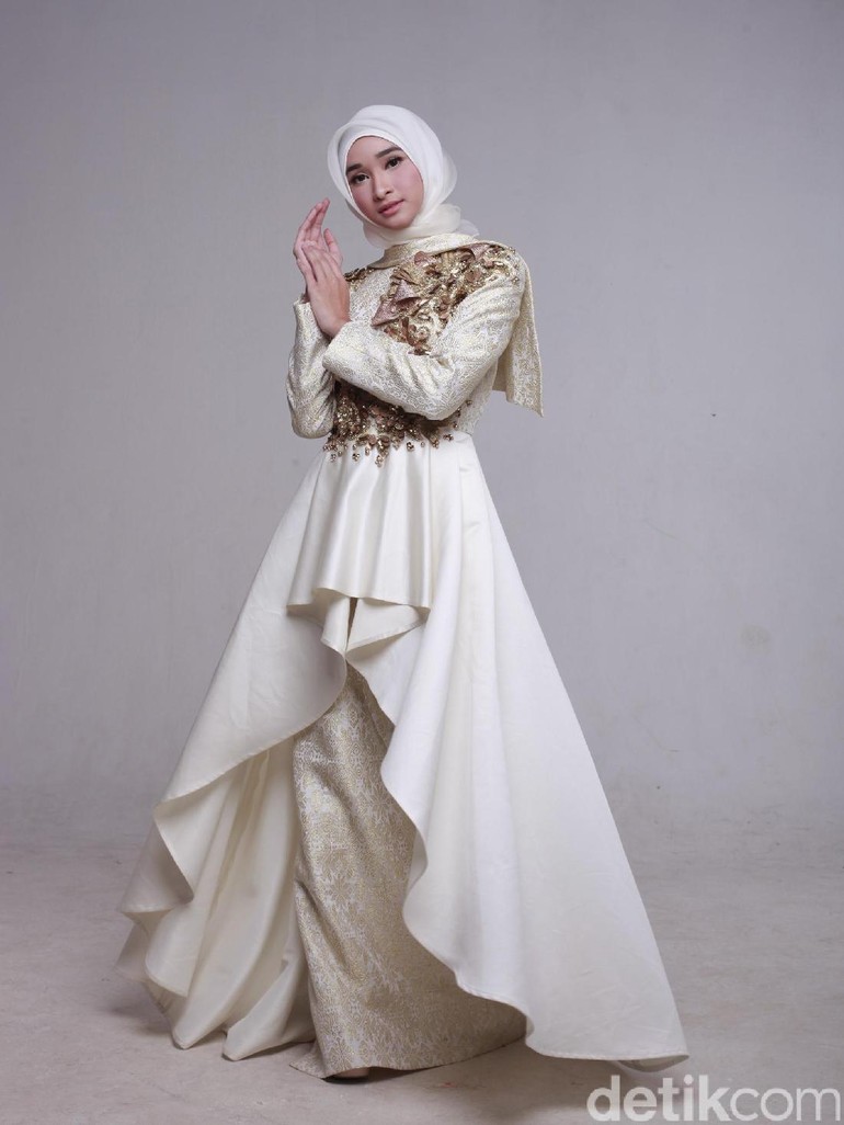 Bella Almira Bella Almira