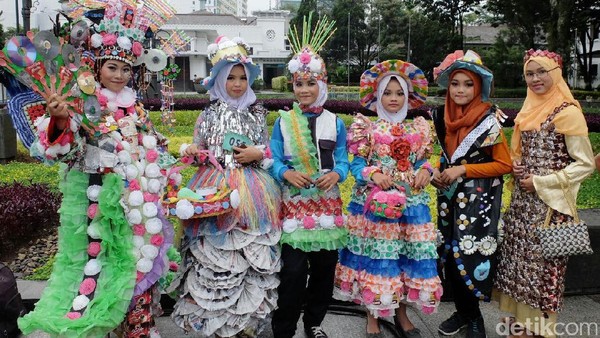 Kreatif Para Pelajar Smpn 2 Trenggalek Sulap Bekas