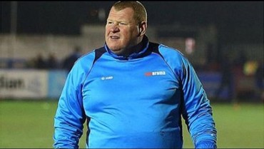 Wayne Shaw, Pemain Besar di Klub Kecil