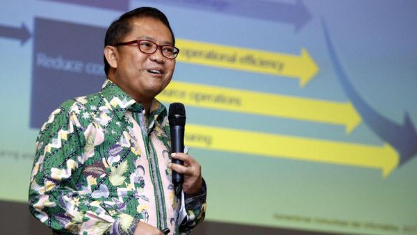 Menkominfo Diskusi Bahas Telekomunikasi