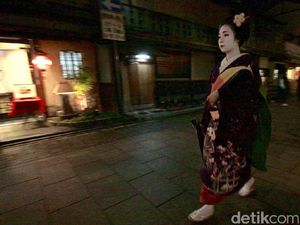 Jangan Jalan Cepat-cepat, Geisha!