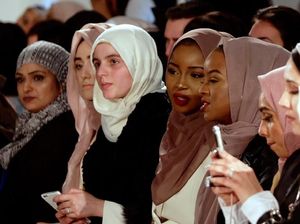 Pekan Mode Busana Muslim Digelar di London, Disponsori Brand Anti Trump