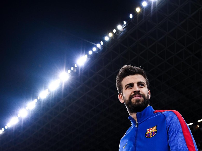Pique Ungkap Sulitnya Menjadi Bek Barca Pique Ungkap Sulitnya Menjadi Bek Barca