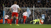 Tidak ada yang mengatakan Monaco bermain buruk di Etihad Stadium. Tapi Radamel Falcao dan rekan-rekannya pantas kecewa atas kekalahan yang didapat terutama setelah dua kali unggul (Foto: REUTERS/Phil Noble)
