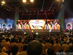 Duduk Bersebelahan, Ini yang Dibahas Ketum PBNU dengan Ahok