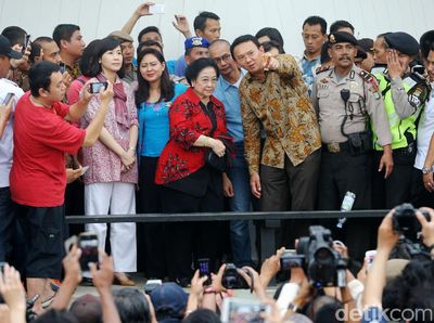 Mau ke PDIP, Ini Potret Kedekatan Ahok-Megawati