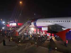 Ketika Pesawat Disulap Jadi Restoran Vegetarian di India