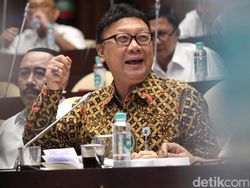 Sindiran Mendagri: Ada Daerah Bangun Jembatan Padahal Tidak Ada Sungai