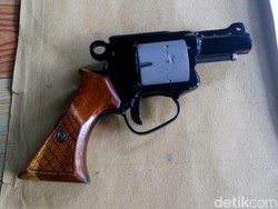 Warga Serahkan 2 Pistol Rakitan ke Polres Banyuasin Sumsel