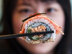 15 Kesalahan Ini Sering Dilakukan Saat Menyantap Makanan Jepang Menurut Para Chef (2)