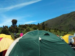 Pesona Gunung Merbabu di Jawa Tengah