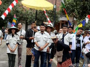 Datsun Risers Expedition Disambut Warga Cibuntu