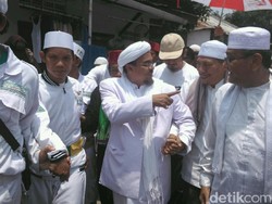 Habib Rizieq: Kalau Kebangkitan Umat untuk Demo Saja, Mubazir