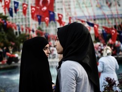 Turki Mencabut Larangan Berkerudung di Kalangan Militer