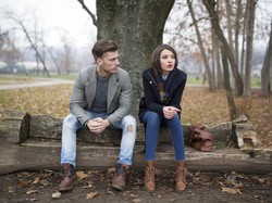 Duh, Suamiku Cemburu pada Aktor Hollywood Idolaku