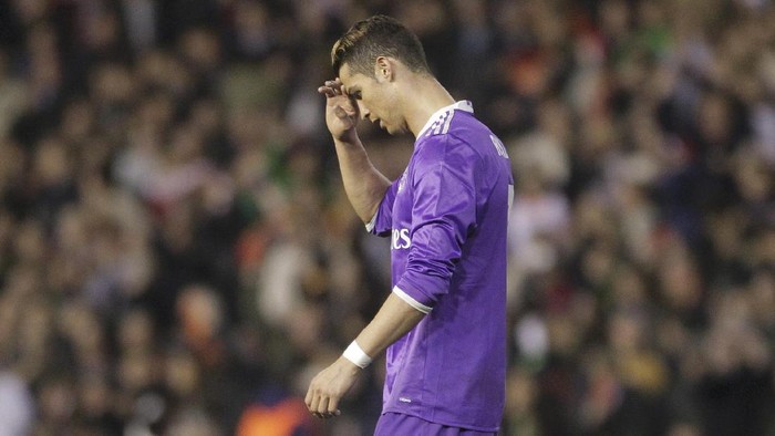 Valencia Merusak Penampilan ke-700 Ronaldo