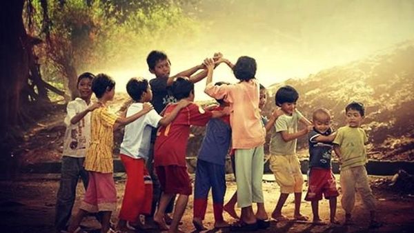 Potret Asyiknya Permainan Tradisional Sebelum Era Teknologi