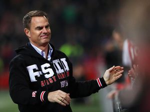 De Boer Tertarik Jajal Premier League