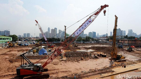 Revitalisasi Pasar Rumput Rampung 2018