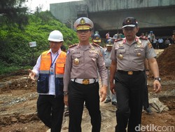 Tinjau Jembatan Cisomang, Kakorlantas: Sekarang Bisa Dilewati Bus