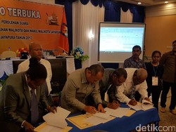 Pleno KPU Kota Jayapura Tetapkan BTM-Rustan Pemenang Pilkada