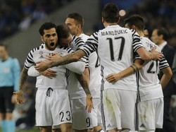 Juventus Kalahkan 10 Pemain Porto 2-0