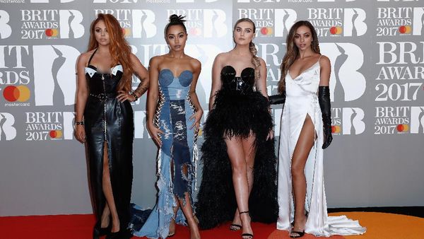 Para Musisi Pamer Keseksian di BRIT Awards 2017